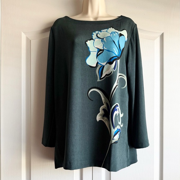 Chico’s Traveler’s Floral Artisanal Boatneck Tunic Top - Picture 2 of 9